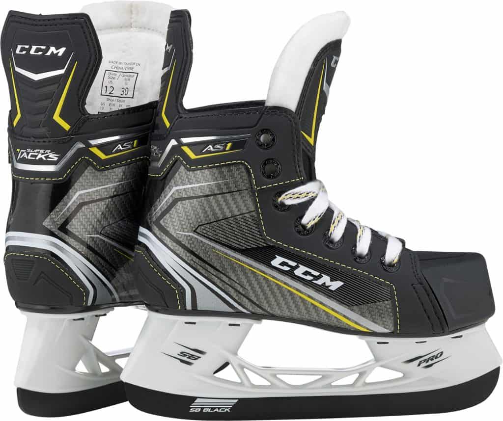 CCM Super Tacks AS1 – högkvalitativa skridskor för det blivande hockeyproffset
