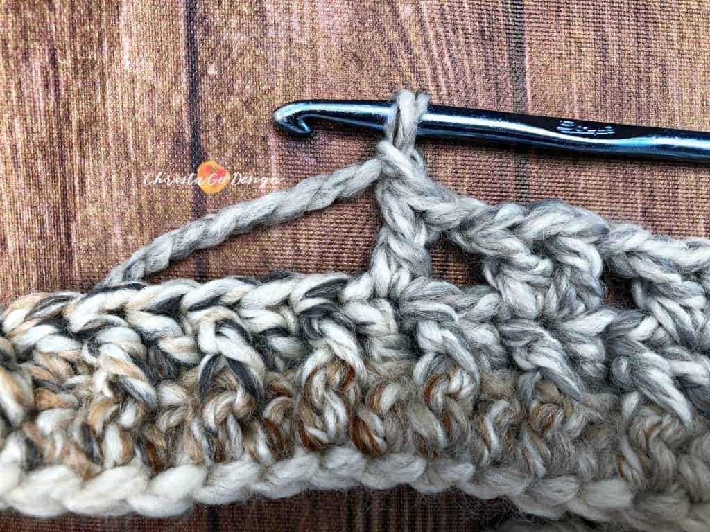 picture of double crochet on hook