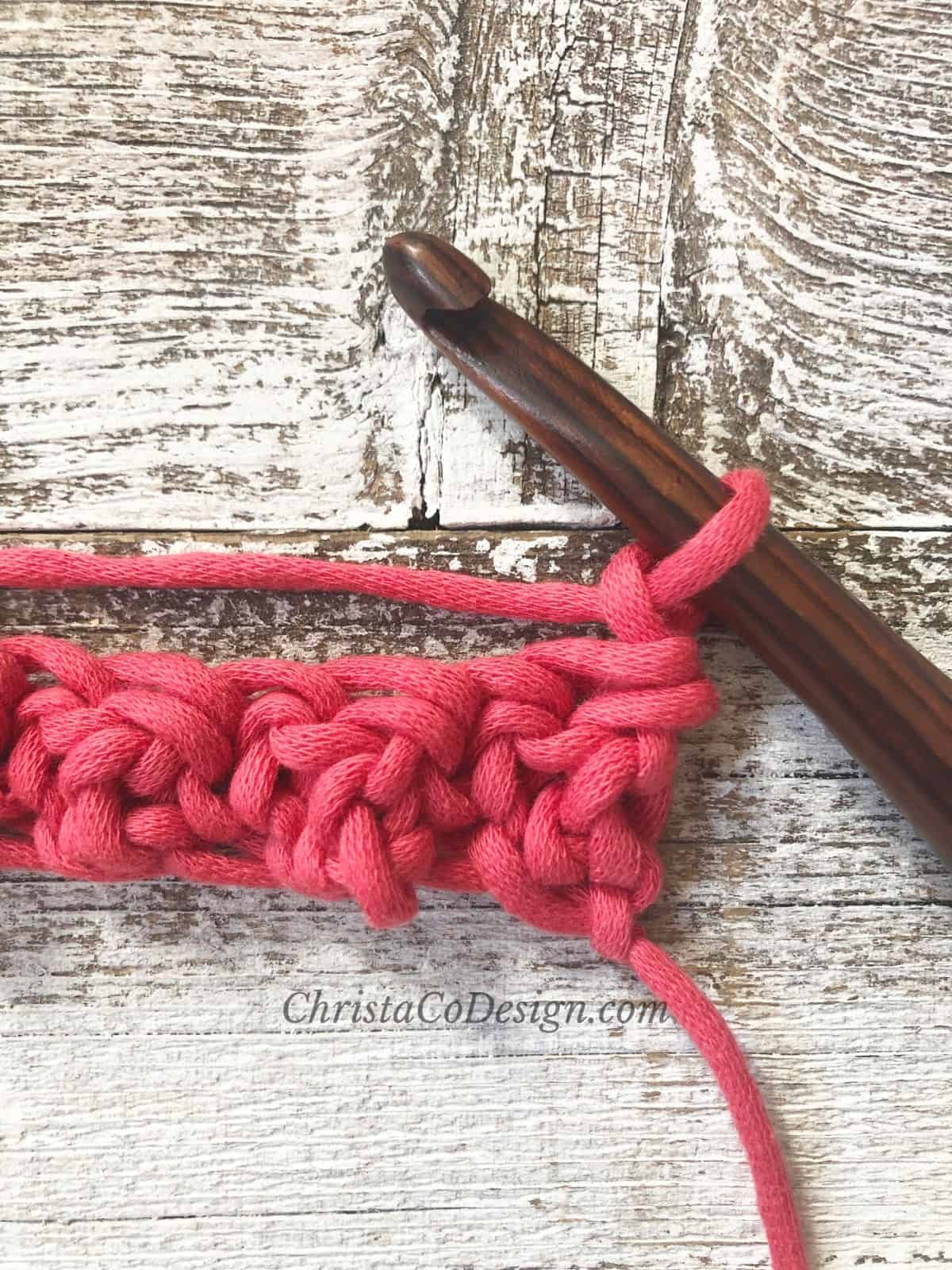 picture of row 2 ch 1 lemon peel stitch tutorial