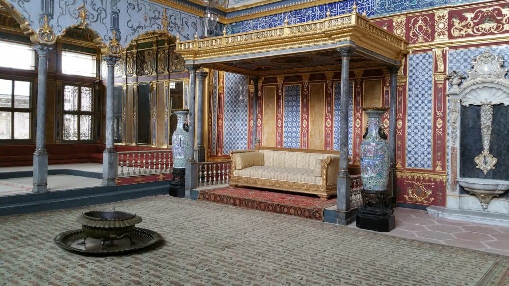 Istanbuls interessante Orte - Top 3 Orte in Istanbul entdecken Topkapi Palace Istanbuls interessante Orte - Top 3 Orte in Istanbul entdecken Topkapi Palace