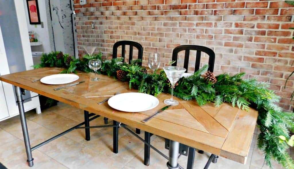 setting place settings for christmas dinner