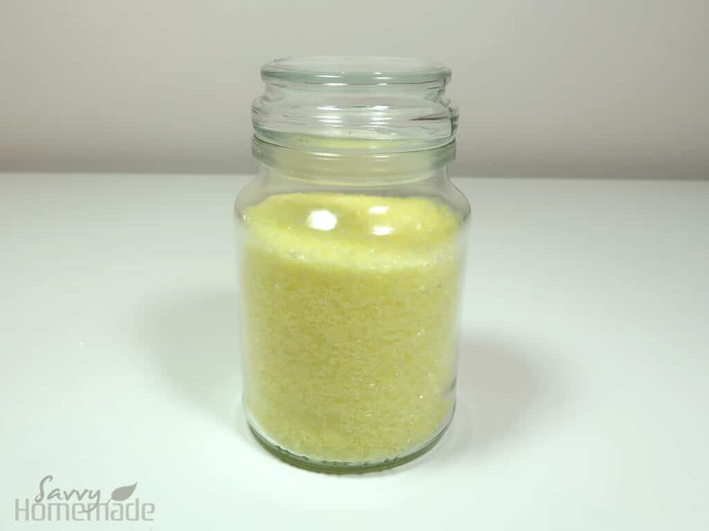 How to make bath salts - Step 6b: Keep your jar closed when not using your salts