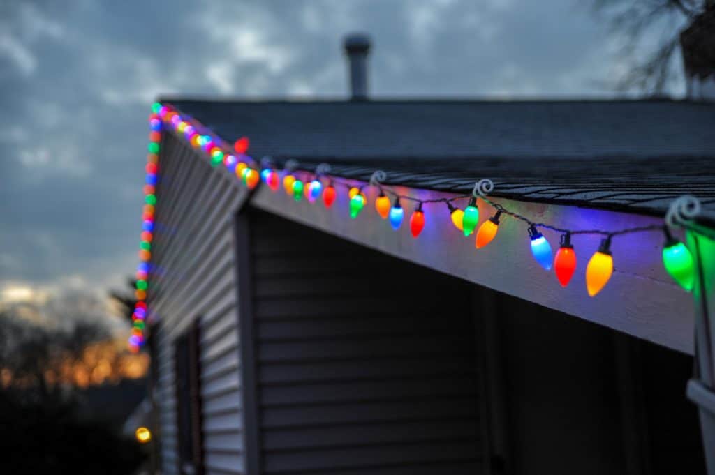 holiday lighting on house