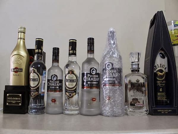 Nên Mua Rượu Vodka nào khi đi du lịch Nga