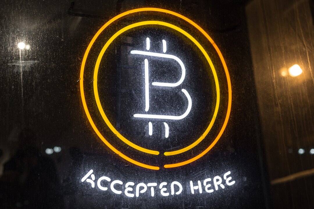 bitcoin-accepted-here bitcoin-accepted-here