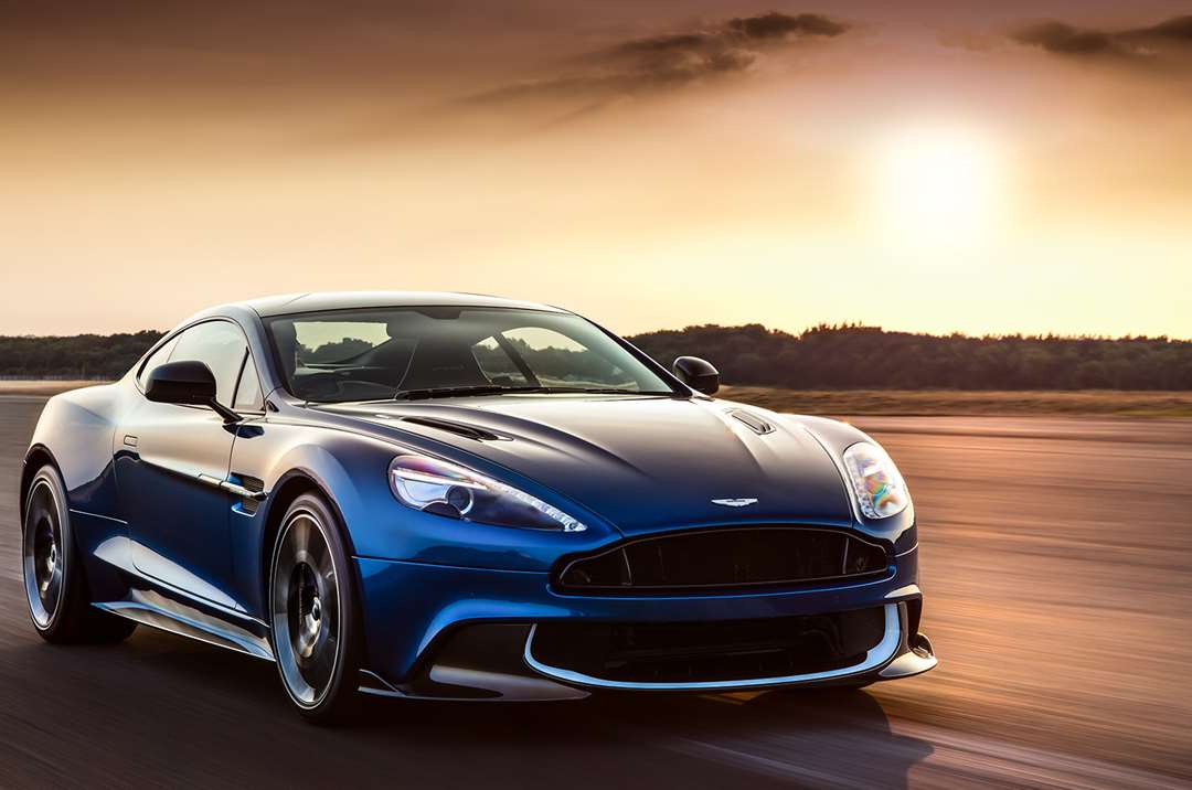 tiêm cầm xe hơi Aston Martin uy tín lãi suất thấp