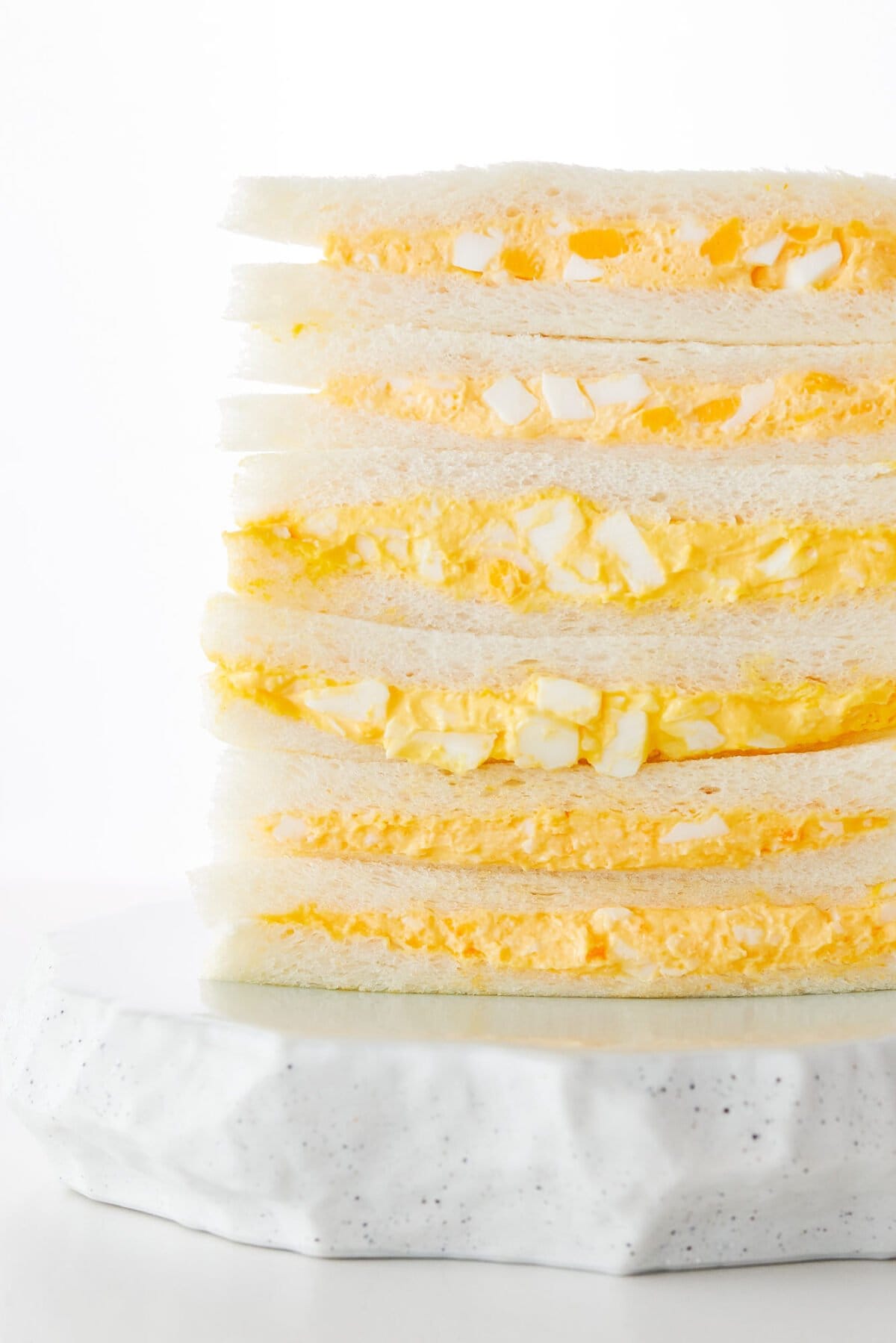 FamilyMart vs 7-Eleven vs Lawson egg sandwich taste test.