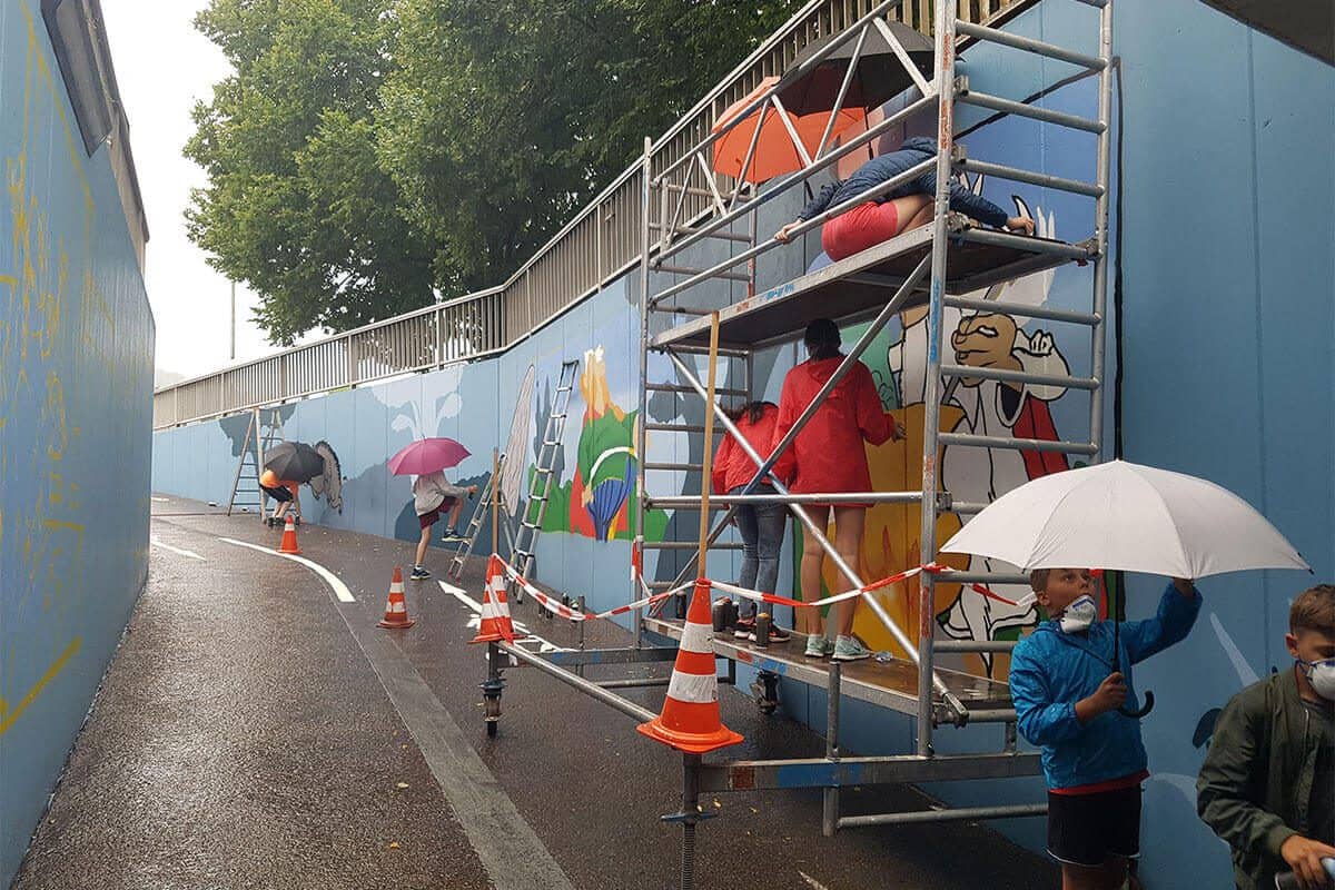 Graffiti Stuttgart hat in Zusammenarbeit mit der Mobilen Jugend Arbeit Aalen in den Sommer Ferien 2020 einen Graffiti Workshop organisiert.