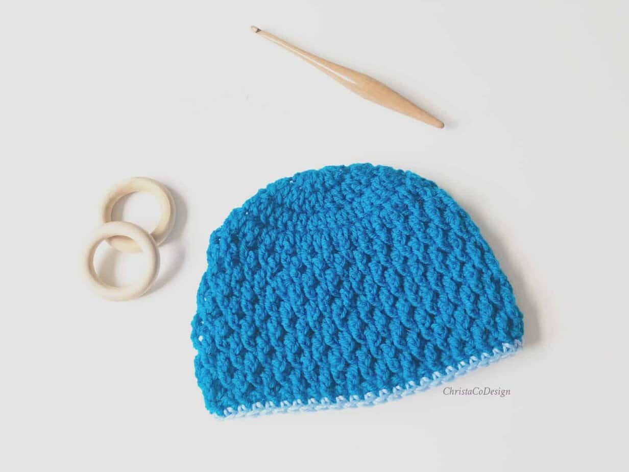blue hat