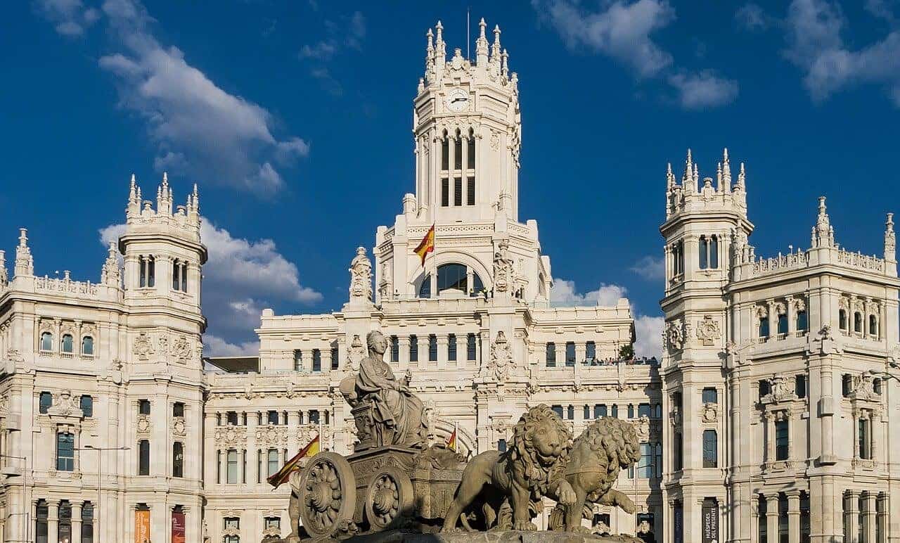 Tradición, patrimonio histórico e identidad