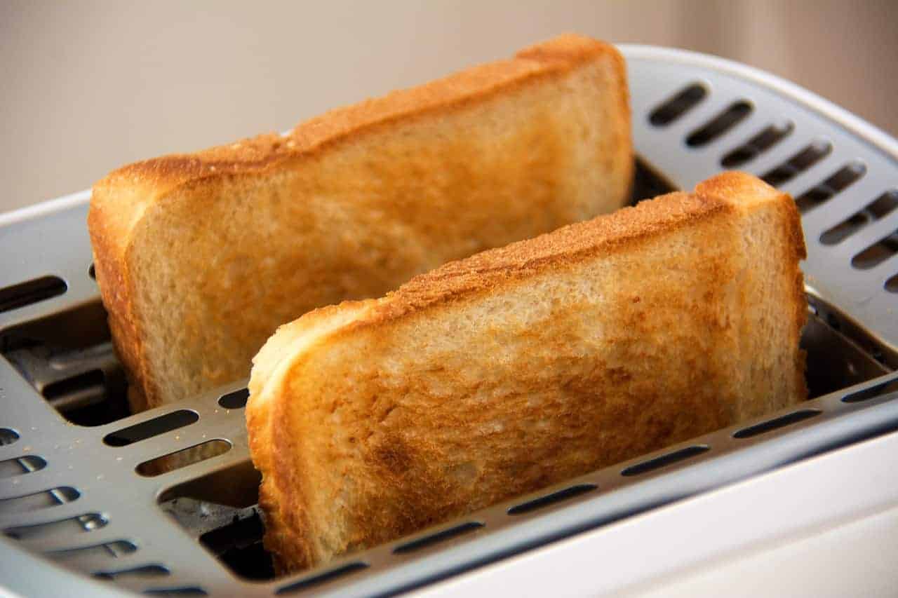 Top 5 best bread Toasters to Buy Online in India (2017)