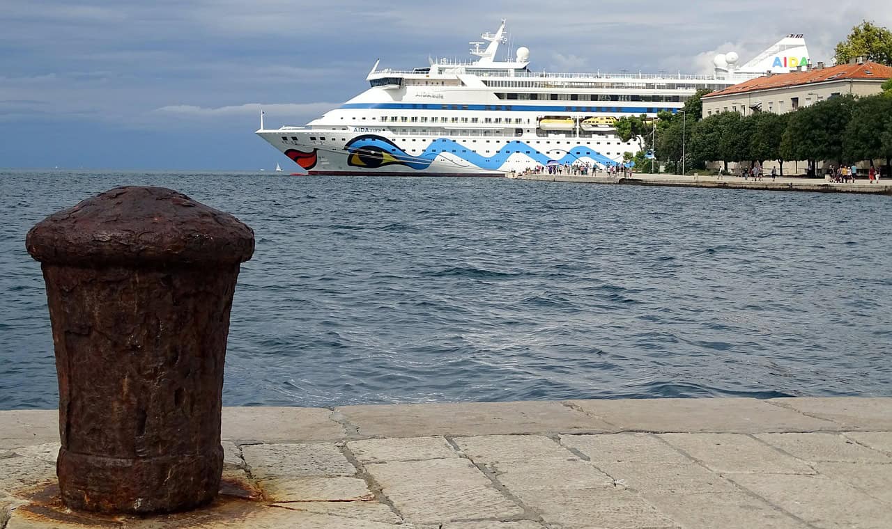 Auch als Kreuzfahrt kannst du die Inseln in Kroatien erkunden Auch als Kreuzfahrt kannst du die Inseln in Kroatien erkunden