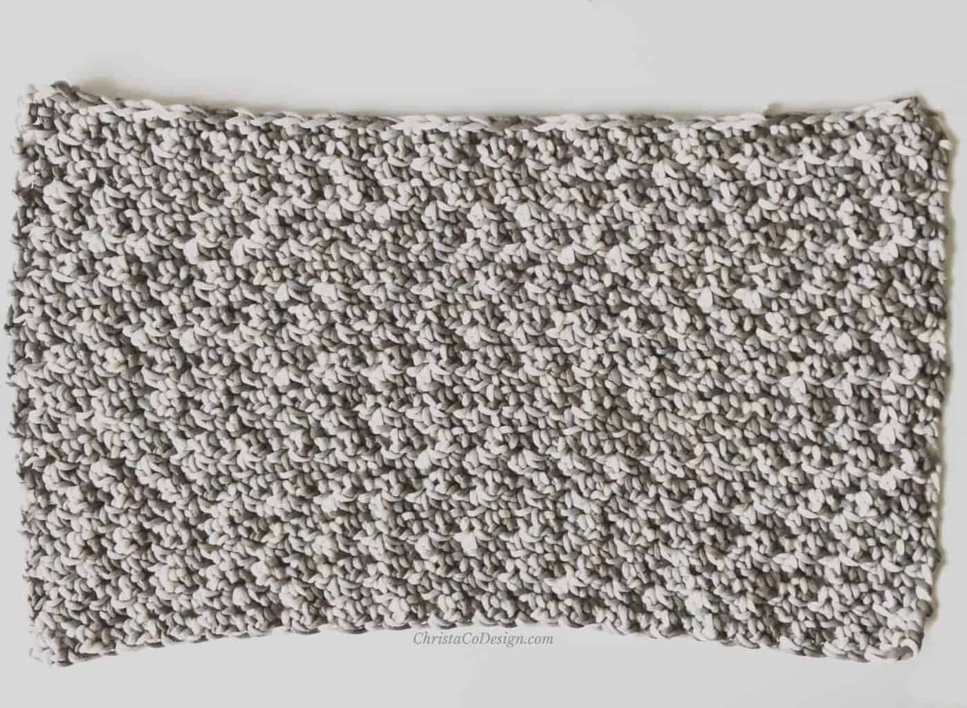 picture of crochet rectangle for pillow