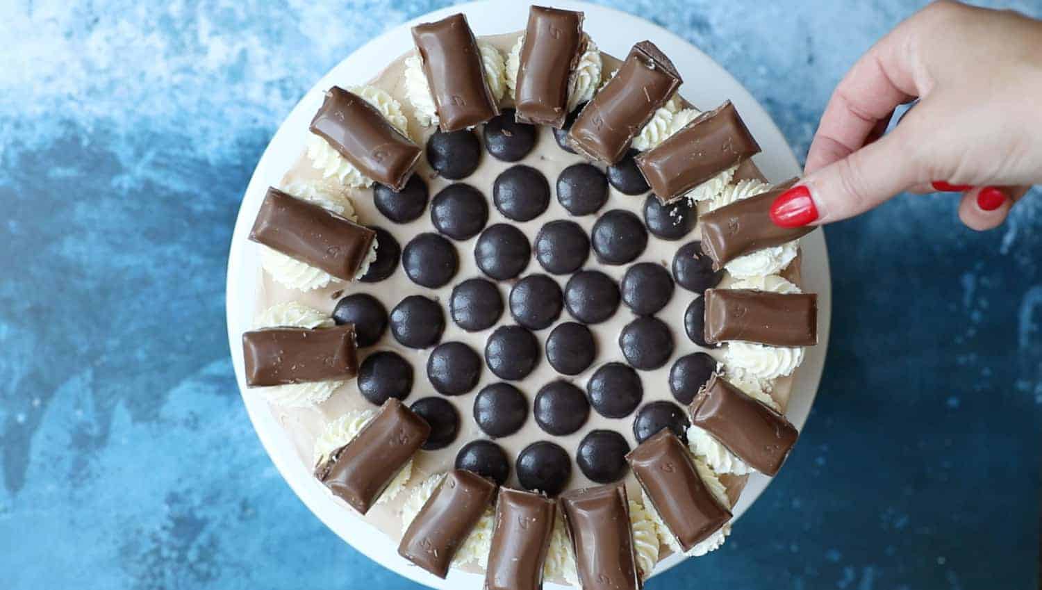 Galaxy Caramel Cheesecake No Bake Amy Treasure Celebrate summer with one of our seven at home cheesecake ice cream pints. galaxy caramel cheesecake no bake amy