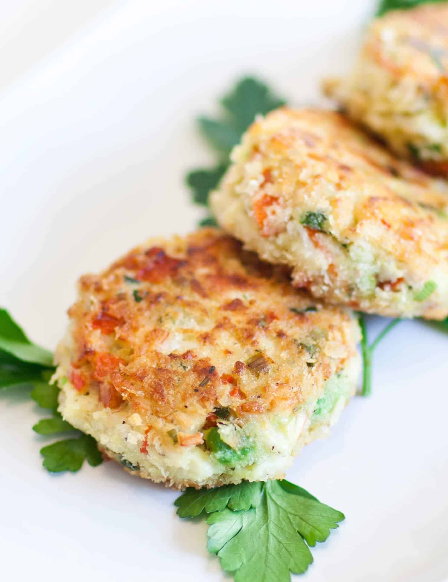 Best Way To Cook Crab Cakes World S Best Crab Cakes Tatyanas Everyday Food
