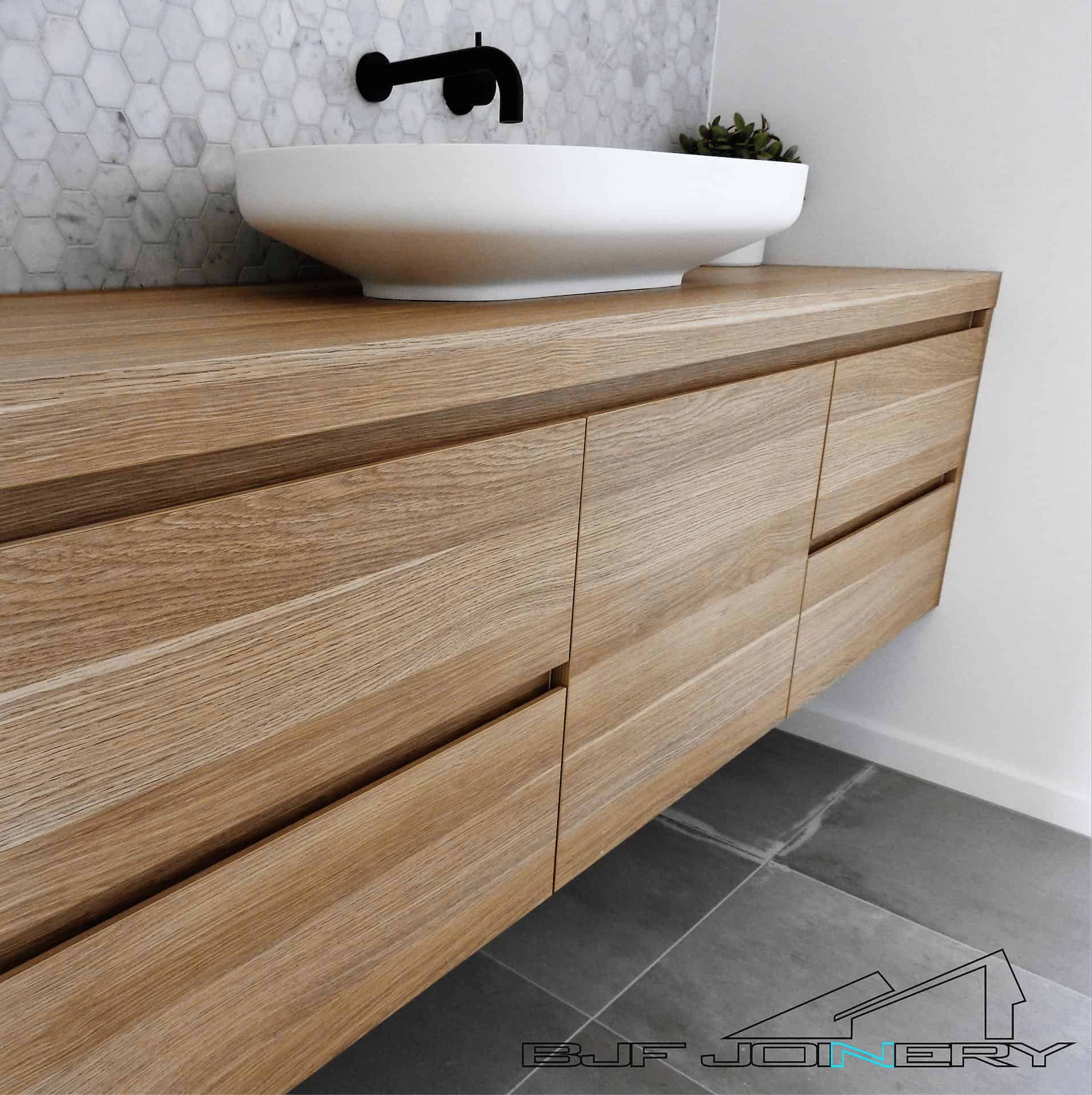 Handleless Vanity in new bathroom renovation