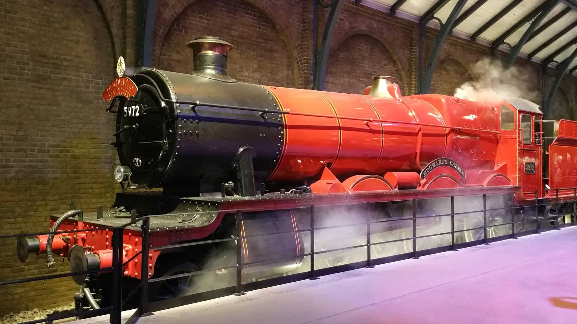 Gleis ³4 Lokomotive Reise The Making of Harry Potter Tour Gleis ³4 Lokomotive Reise The Making of Harry Potter Tour