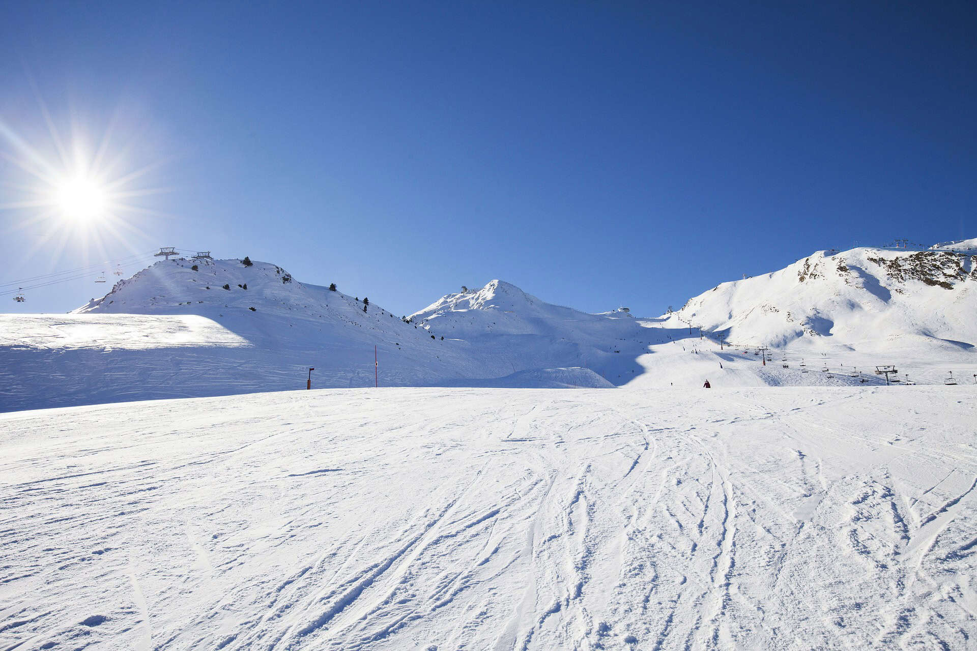 Schneemobil Fahren im Urlaub Winter Schneemobil Fahren im Urlaub Winter