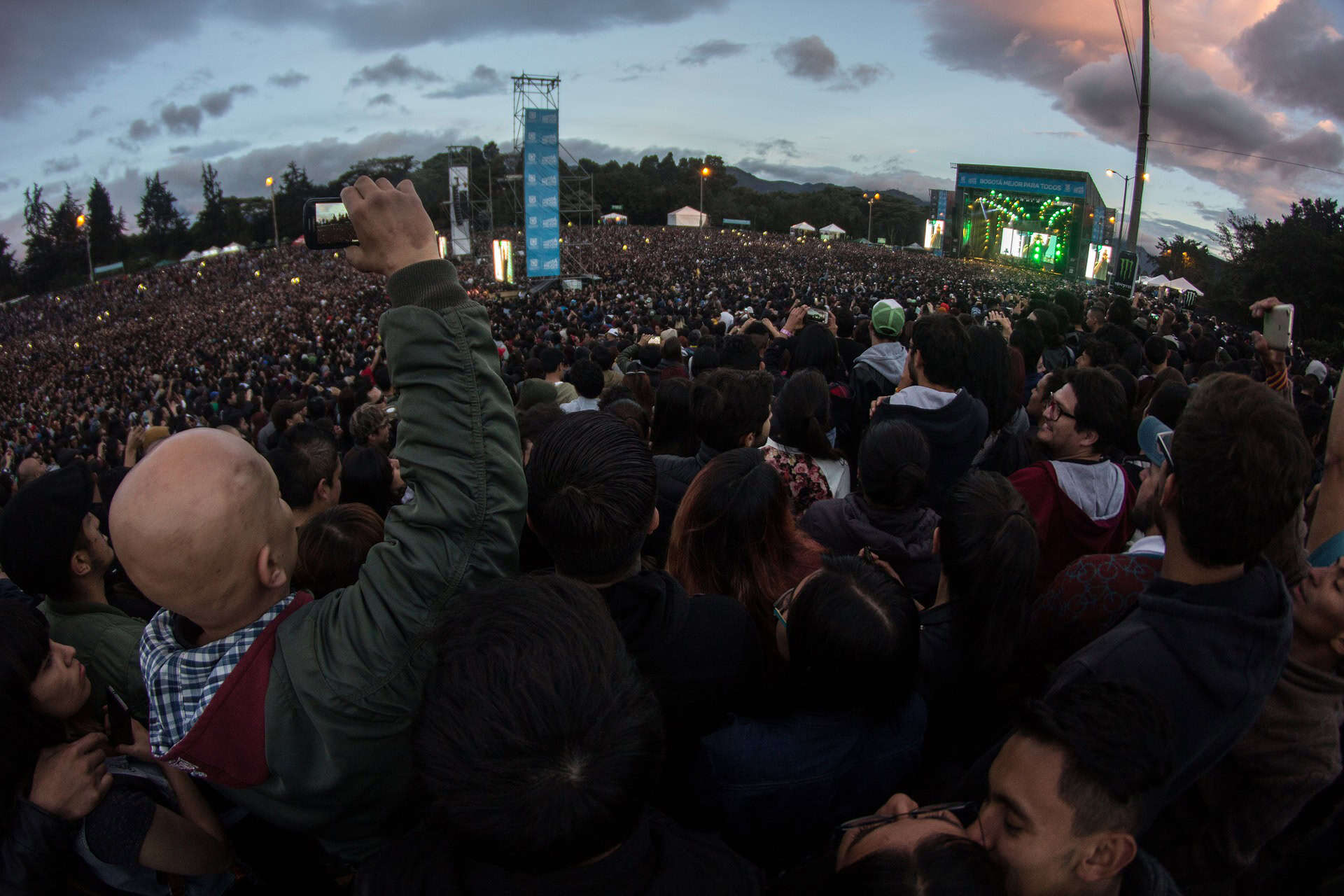 Bogota Städtereise - Urlaub in Kolumbien Pauschalreise ab 742,00€ 7 Festival in Kolumbien - wer Festivals liebt ist in Kolumbien richtig informiere dich wann deine Musicrichtung vertreten ist und stürze dich in das Abenteuer