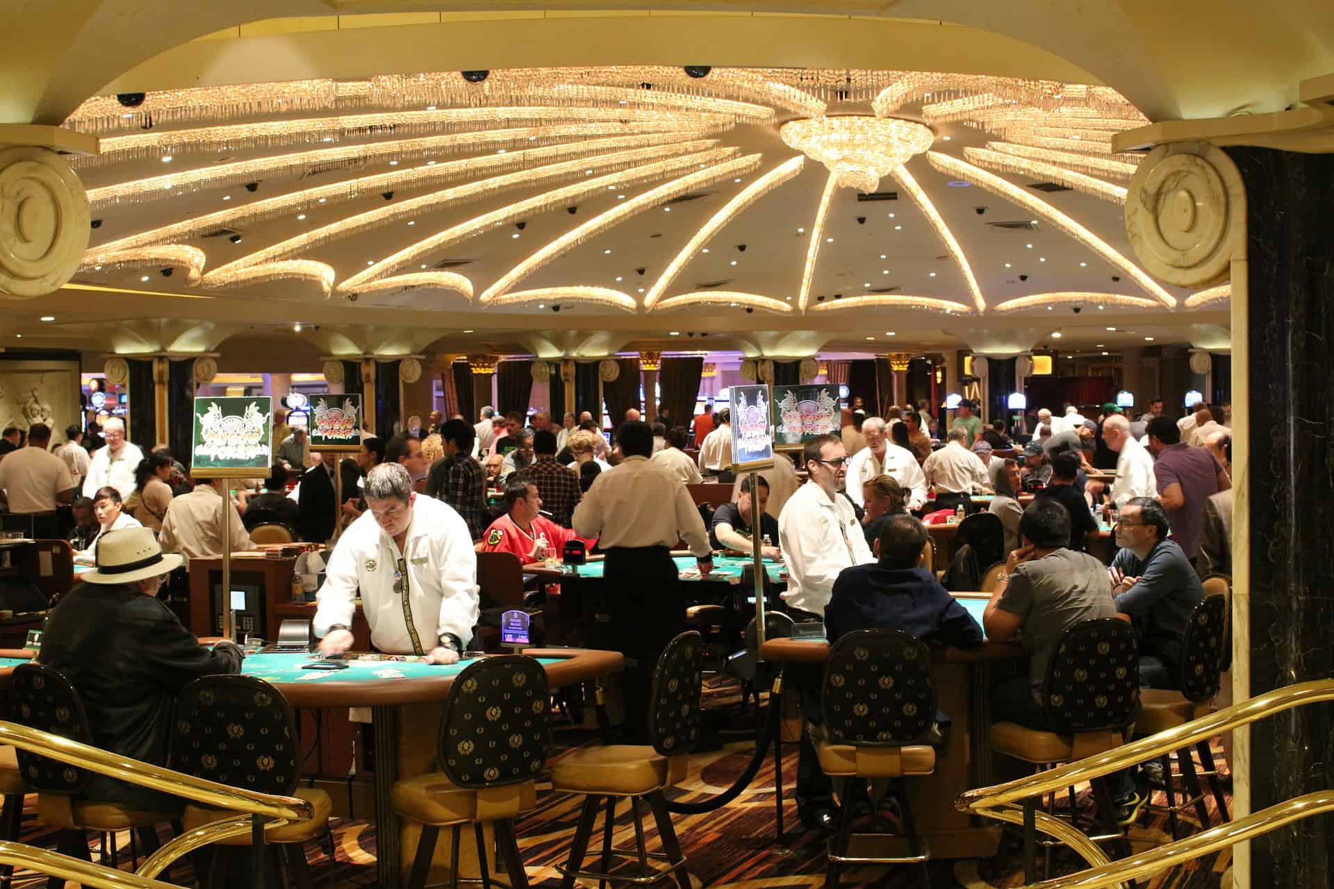 Was haltet Ihr vom Glückspiel - Las Vegas Casino & Hotel sind meinstens eins Was haltet Ihr vom Glückspiel - Las Vegas Casino & Hotel sind meinstens eins