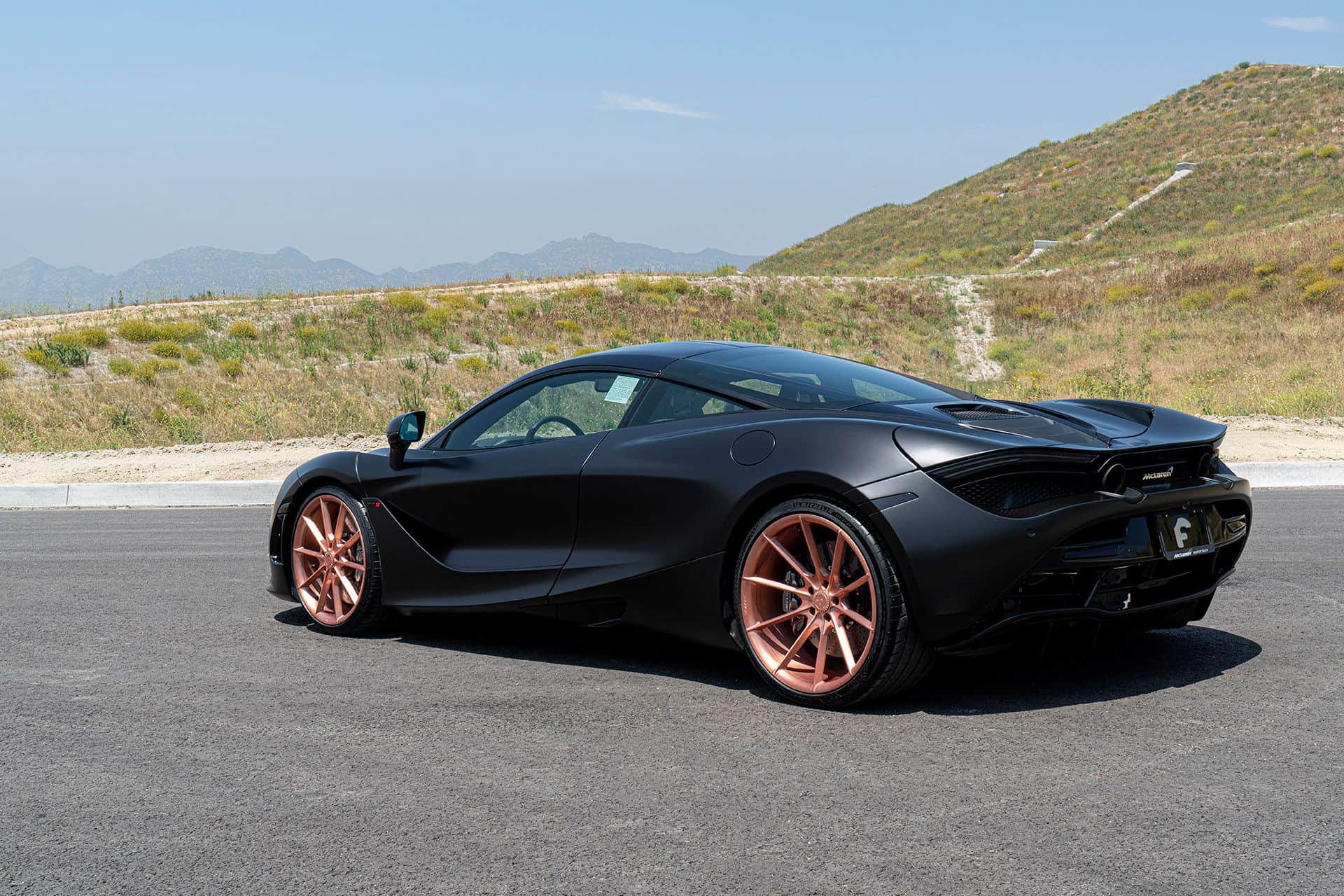 McLaren 720S Black with Forgiato TEC MONO 1.13 Aftermarket Wheels | Wheel Front