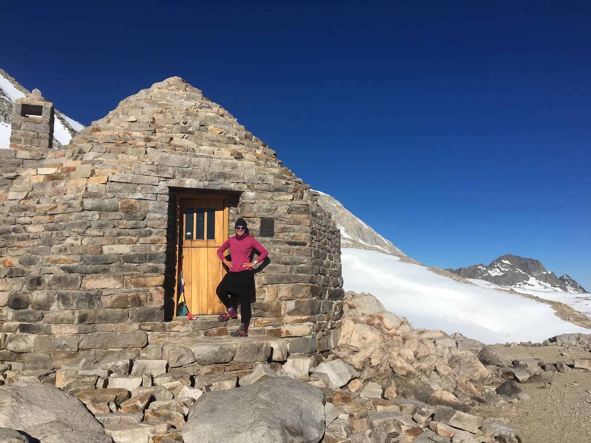 The best section hikes on the John Muir Trail that require less than a week to complete. Our detailed guide helps you plan permits, transportation and more!