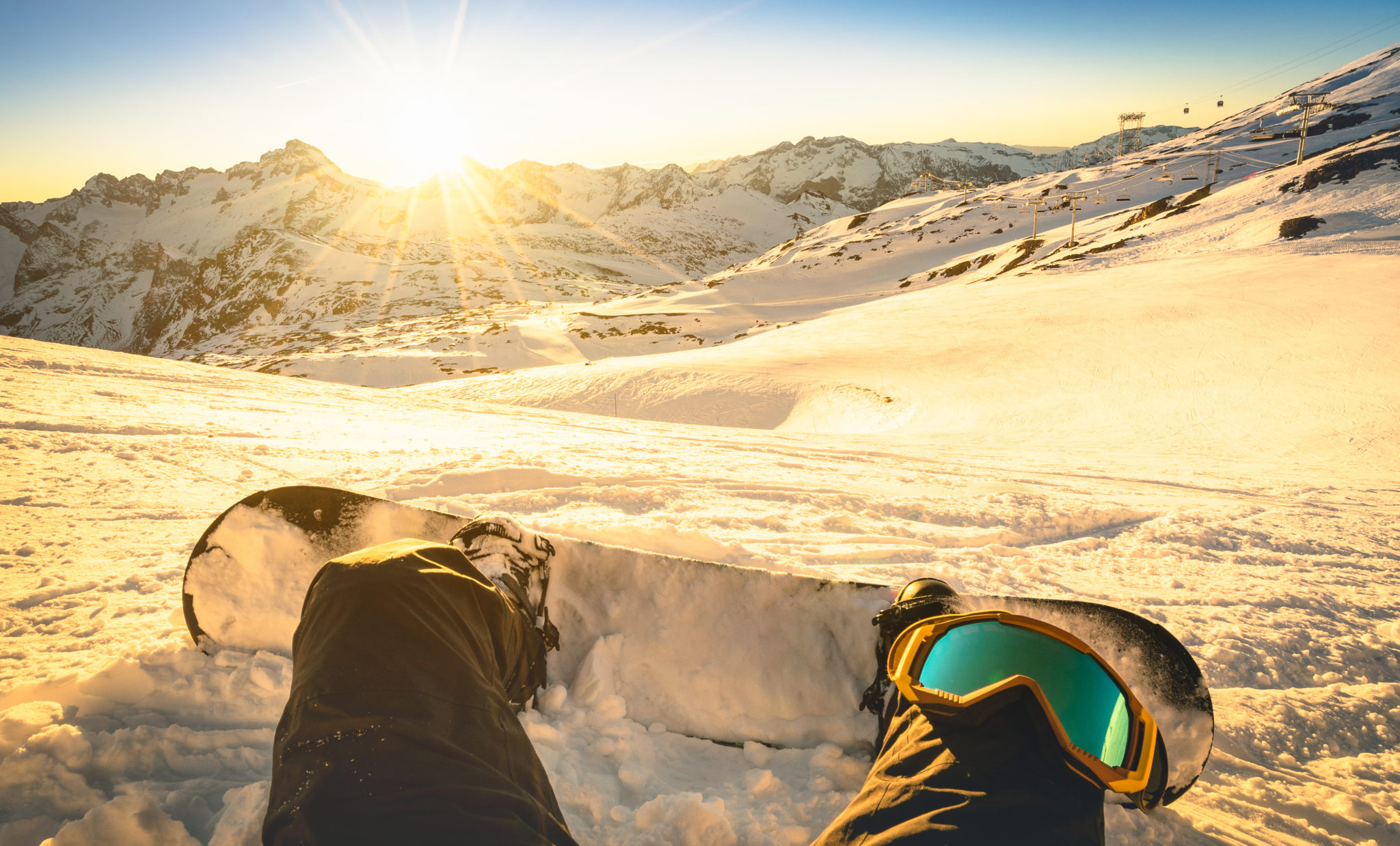 Snowboarder in den Alpen