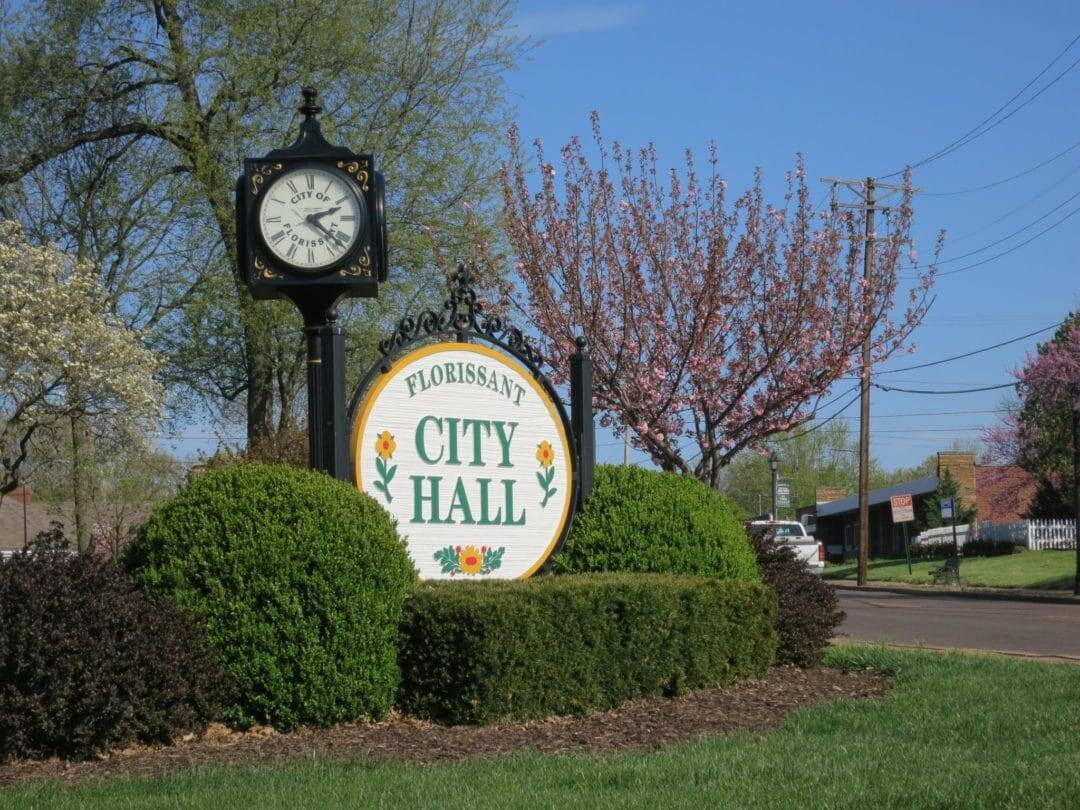 Florissant_City_Hall_(8681562255) Florissant_City_Hall_(8681562255)