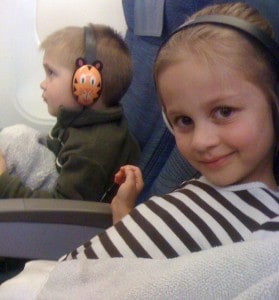 photo travel with kids, flying with kids, familes flying together act, families fly together, ffta, #ffta