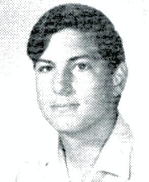 Steve Jobs' highschool photo Steve Jobs' highschool photo