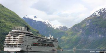 The msc sinfonia in port