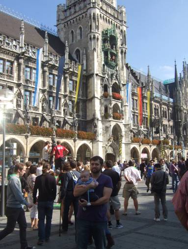 Tobias and Munich germany with baby, germany, munich mit baby, munich with baby, europe with baby