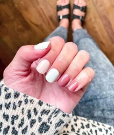 short press on nails