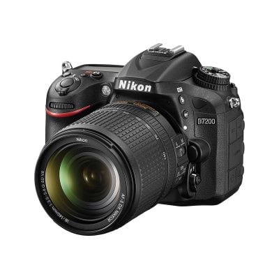 Nikon D7200 with 18 – 140mm Lens