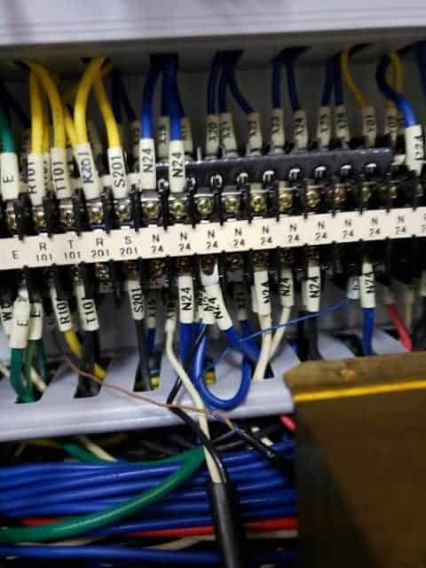 たった7秒の停電でとんでもないことに!楽天カードが使用不能に!九電系データセンターが電源設備の障害で