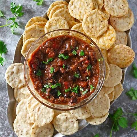 6 Ingredient Black Bean Dip & Blue Diamond® Nut-Thins