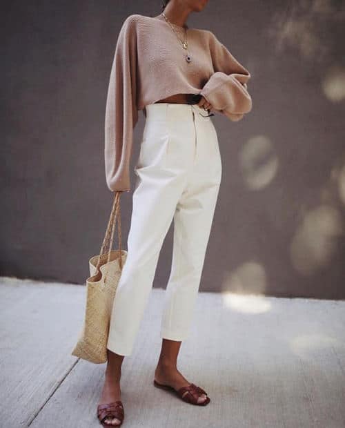 Spring isn't too far off so I'm ready to start finding some new pieces to incorporate into my wardrobe. I'm on the hunt for some fitted white trousers which I can wear more casually. Find out what trends and other pieces I have on my thrift list this season.