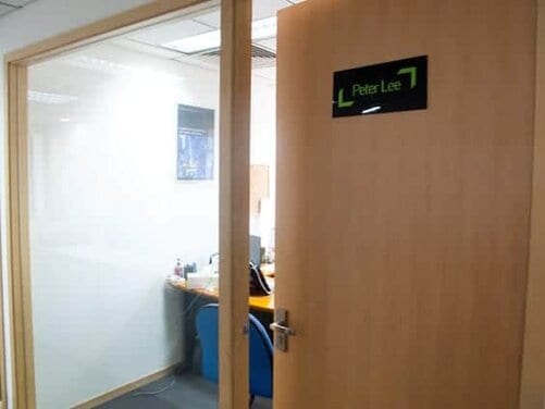 The 9 Worst Pieces of Advice for 1:1s (and what to do instead) 12 an open door policy is not the same as 1:1s