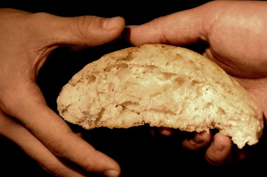 How you can get more feedback from your team 9 if you want more feedback use the reciprocity principle like the world war i solider with bread