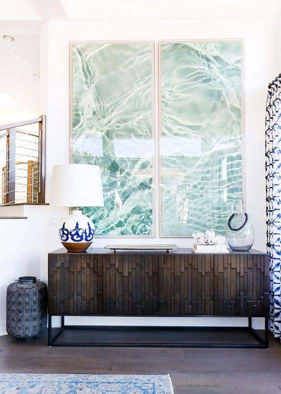 Large Wall Art Ideas - Get some art inspiration! DecorHint.com #walldecor #artwork #wallart #homedecorideas