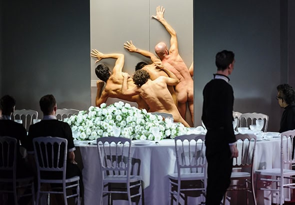 La Veronal in a scene from Voronia (photo © Josep Aznar)