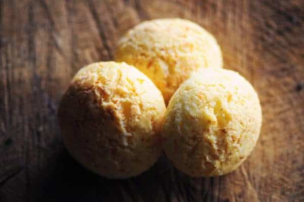 Pan de yuca are like liittle cheese croquettes