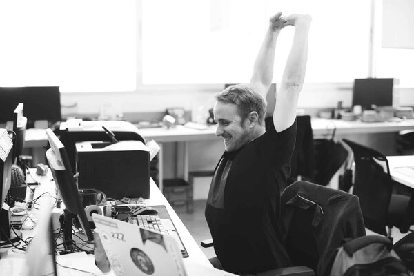 8 Ways to Address Your Workplace Stress You Can Start Today 8 stretch to reduce workplace stress