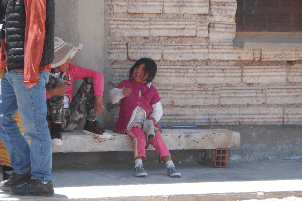 Meninas bolivianas