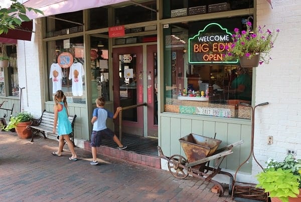 raleigh with toddlers, raleigh with kids, big eds city market, big eds raleigh