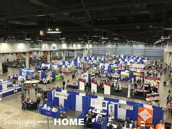 Great Homeschool Conventions Cincinnati 2017 Vendor Hall Side Two