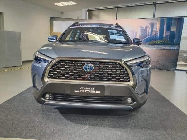 Đầu xe Corolla Cross