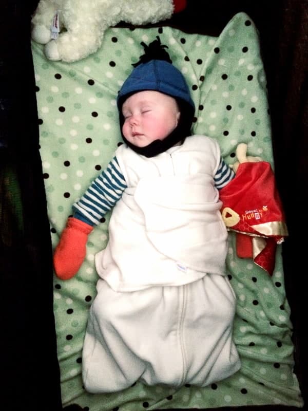 camping with baby, camping with a baby, travel crib, camping crib