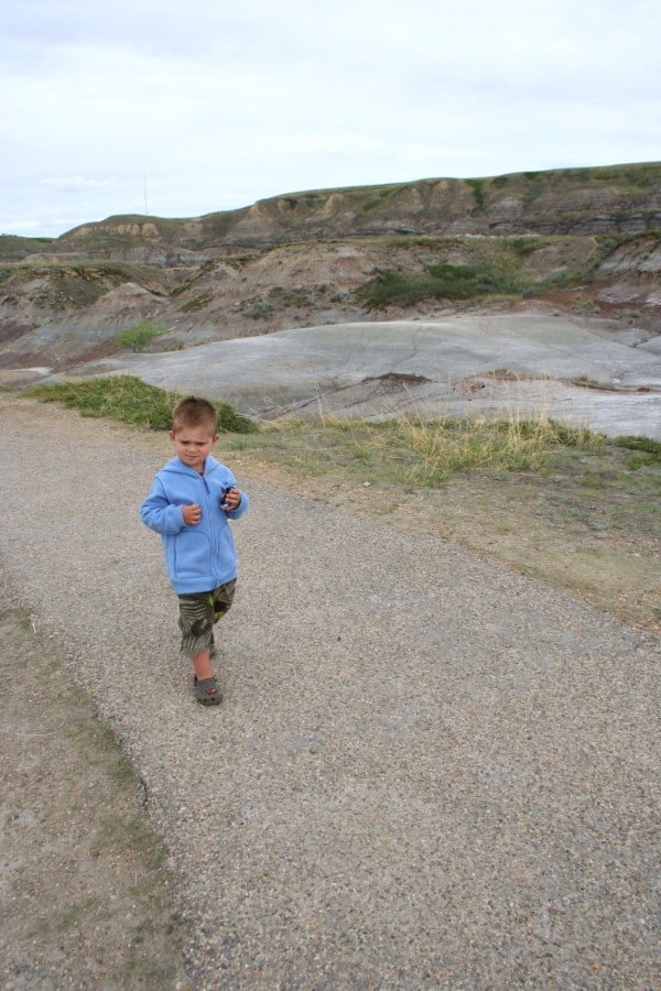 Drumheller Bub In The Badlands drumheller museum, drumheller alberta, drumheller, badlands alberta, drumheller with a toddler, drumheller with toddler