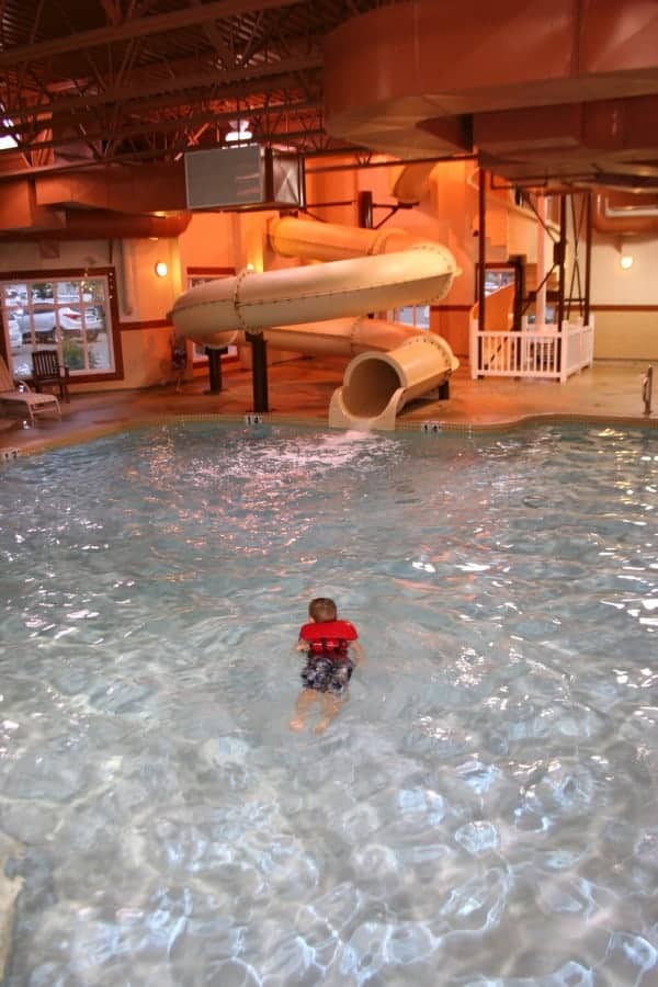 Drumheller Ramada Pool Slide drumheller alberta, drumheller ramada, ramada drumheller, ramada inn drumheller alberta, drumheller with a toddler, drumheller with kds, drumheller with toddler, drumheller ramada pool, drumheller ramada inn, drumheller ramada inn pool
